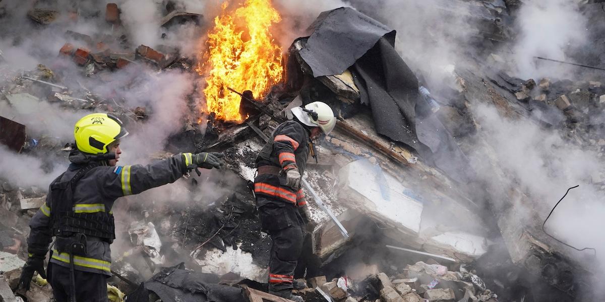 Intensiva strider i Ukraina: "Fienden samlas"