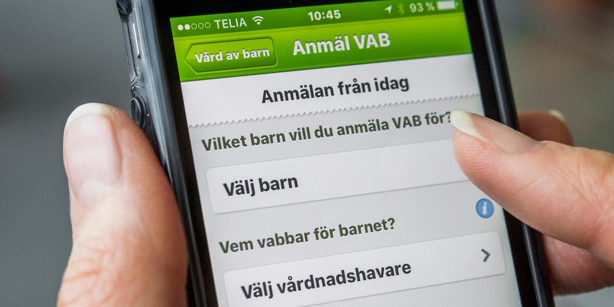 Kvinnor vabbar mer än män och förlorar därmed mer inkomst och pension