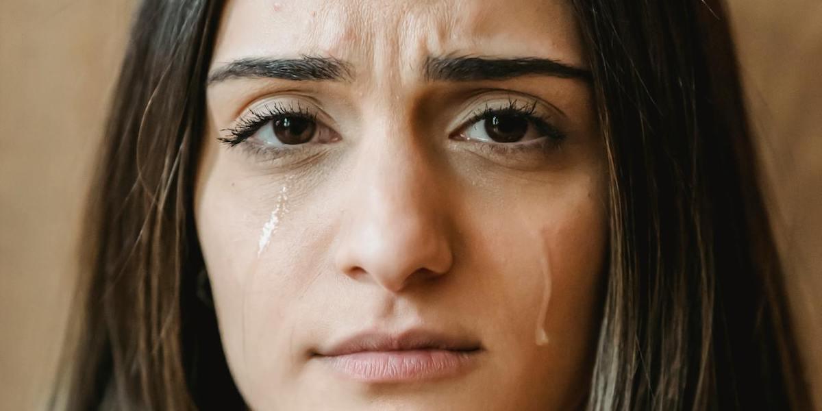 Nästan 50 procent av svenskarna har aldrig hört talas om en smärtsam sjukdom som drabbar 10 procent av alla kvinnor i Sverige