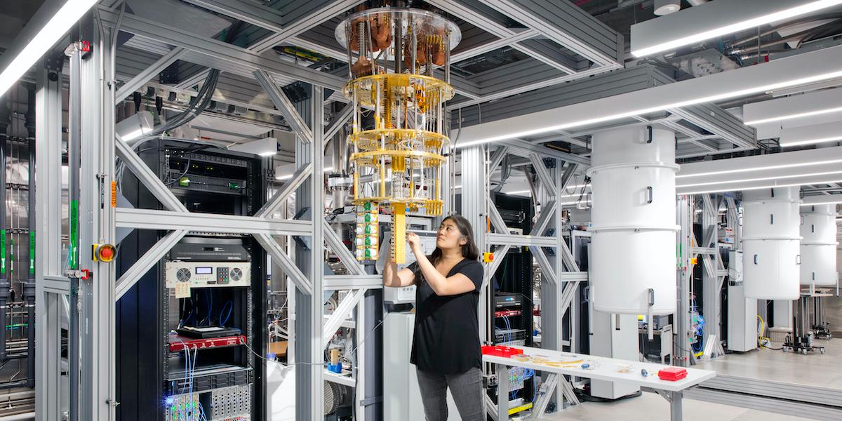 IBM har öppet diskuterat hur AI kan komma att ersätta många jobb inom företaget