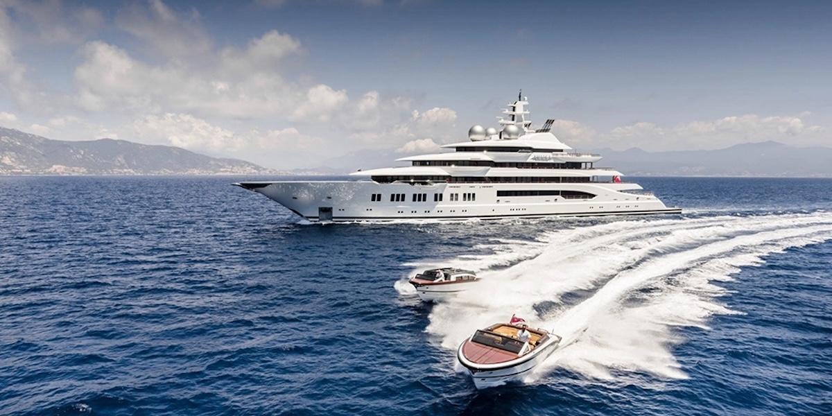 superyachten