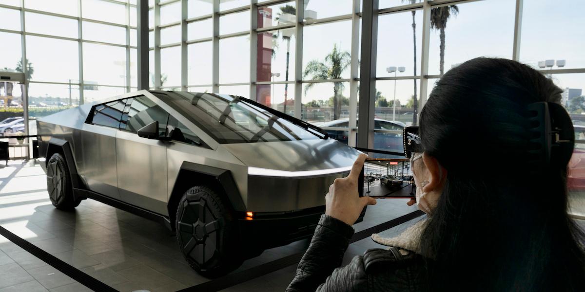 Tesla Cybertruck
