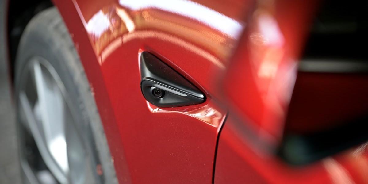 Tesla - dörrhandtagen kan bli en dödsfälla