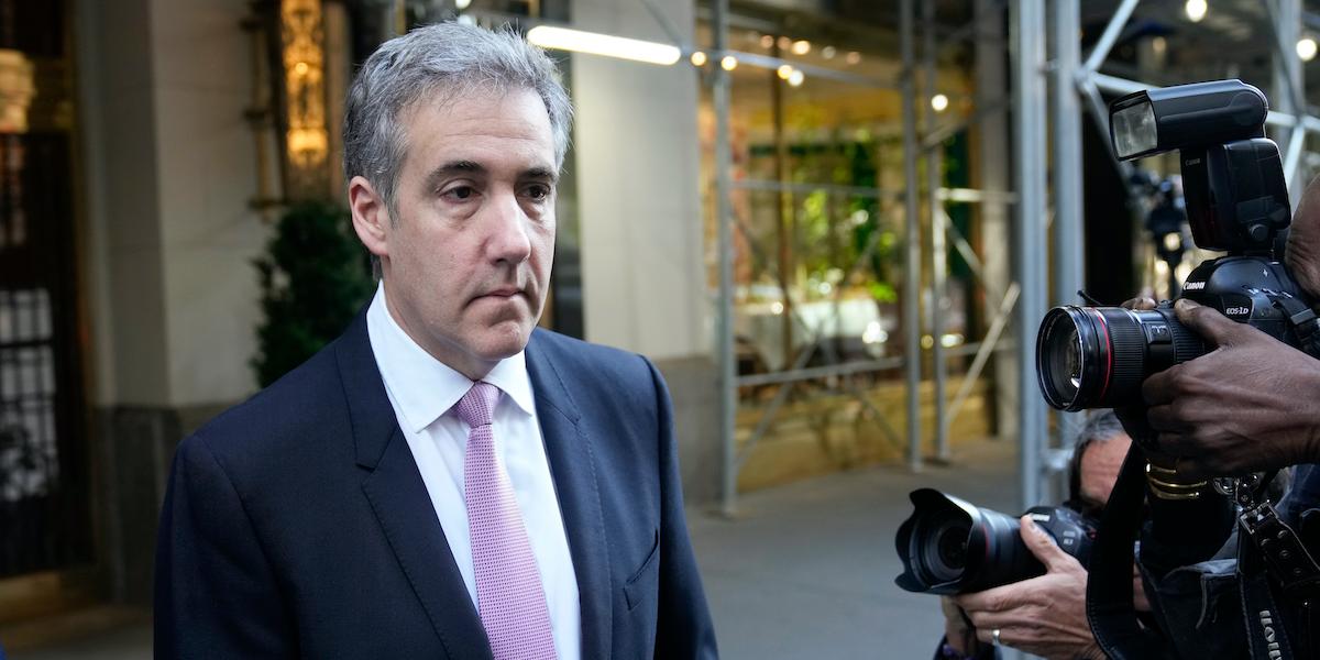 Cohen tvekade inte många sekunder innan han erkände att han stulit pengar från Trump Organization