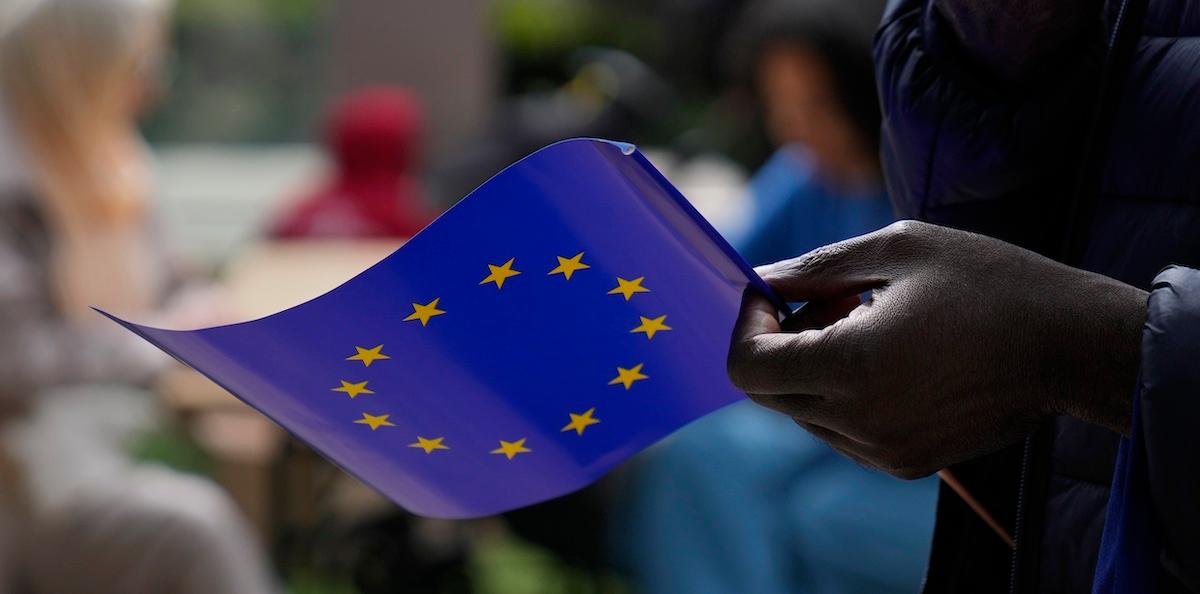 EU-valet påverkas av ryska trollfabriker, som sprider falska nyheter