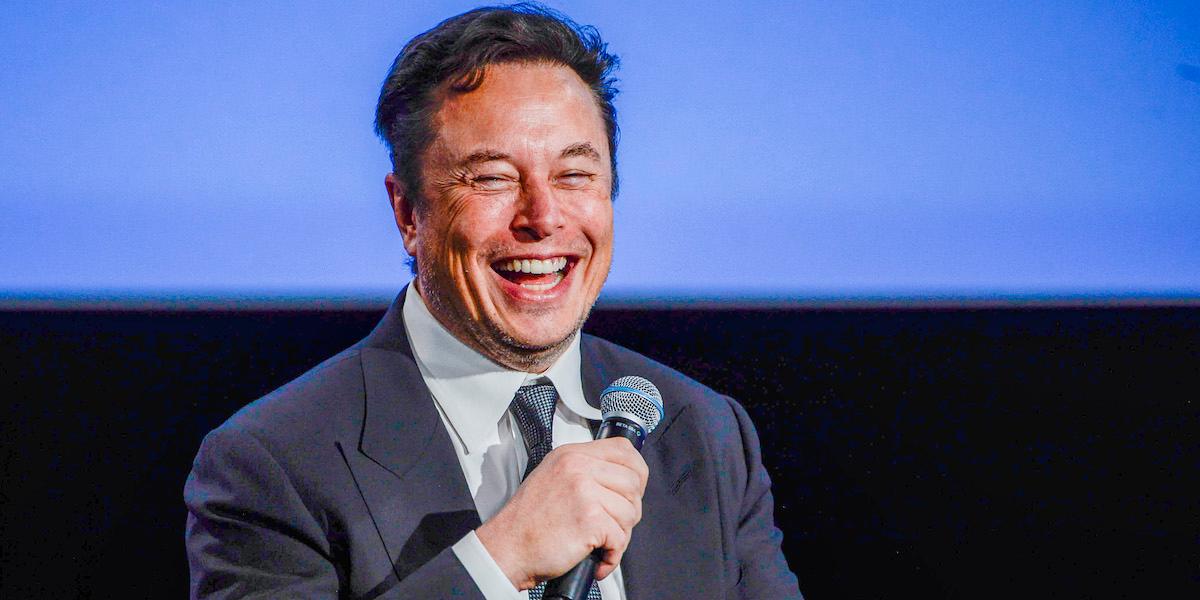 Musk hejar på Trump som aldrig förr