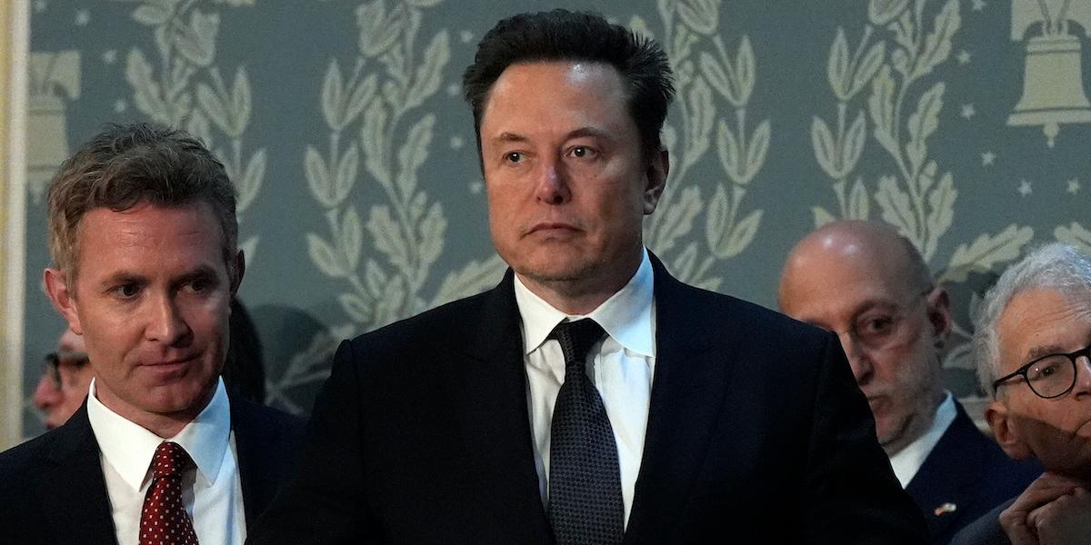 Musk uttalade sig om sin dotter i en intervju, där han sa att hon “inte är en flicka” och att hon är “död”