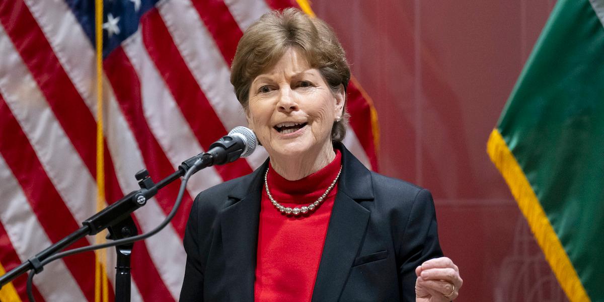 Senatorn Jeanne Shaheen är en av dem som är kritiska till Novo Nordisks beslut
