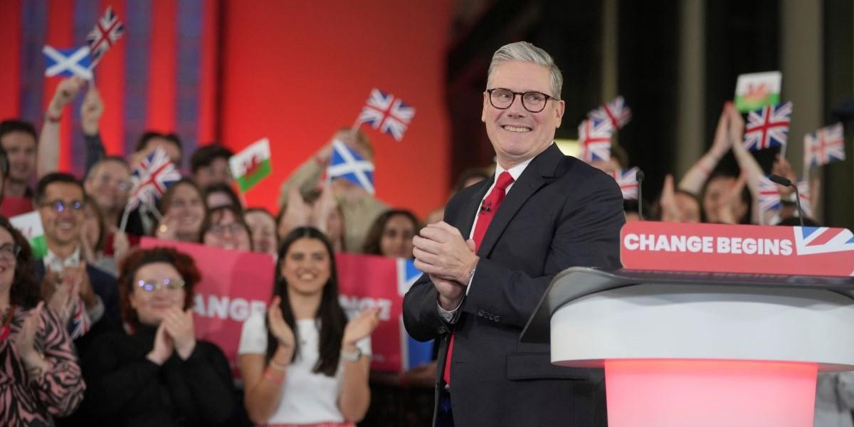 Labours valseger lyfter börsen