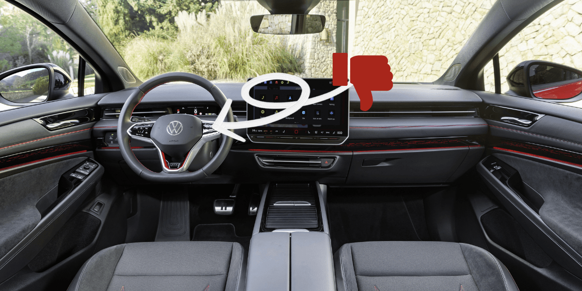 Volkswagen har det tufft. Klagomålet på deras "knappar" har pågått länge och nu anser deras kunder att de ligger bakom en mängd olyckor. (Foto: Volkswagen)