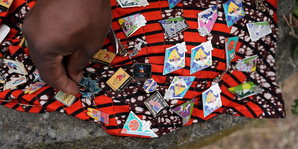 Pin trading OS i Paris