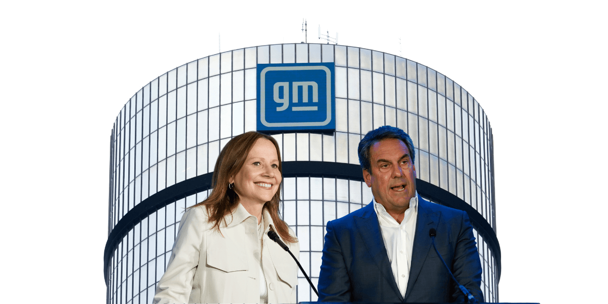 Mark Reuss och Mary Barra berättar att de kommer fortsätta bygga ICE-bilar tillsammans med sina el-varianter. (Foto: Paul Sancya och Carlos Osorio/TT)