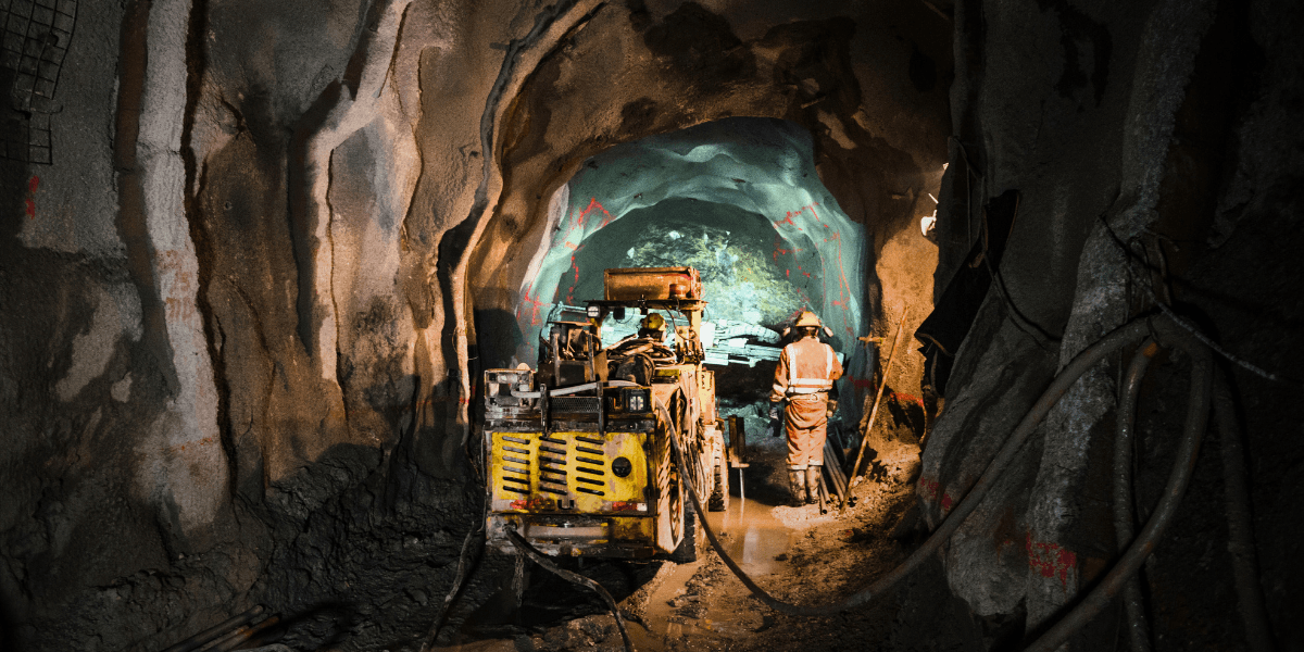 Epiroc landar sin största order hittills – levererar borriggar för över två miljarder till australiska Fortescue. (Bild: Canva)