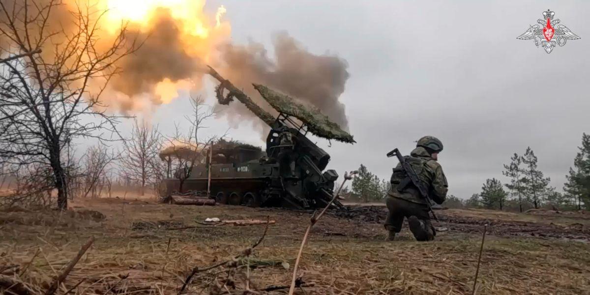Trump hotar Ukraina igen