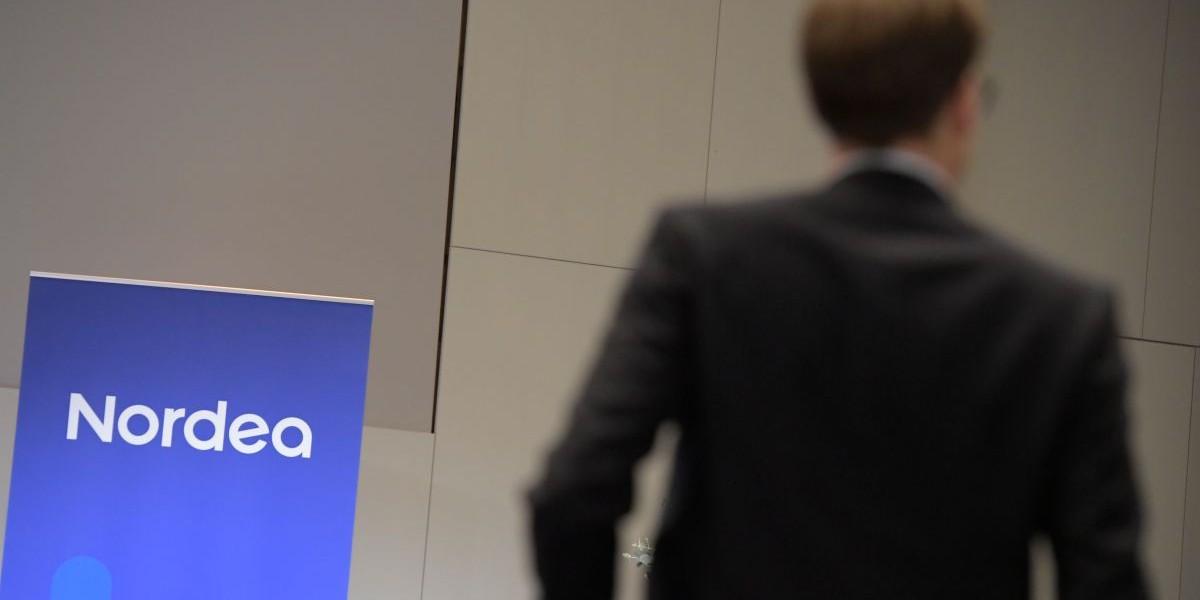 Nordea-chef fick gå efter klagomål -men behålla bonus