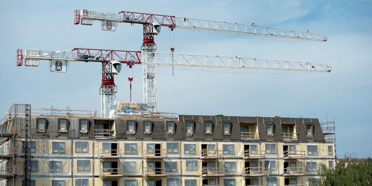 Vilken av börsens bostadsaktier ska man satsa på? Tre köpråd och ett sältjips delas ut av tidningen Affärsvärlden i sektorn.