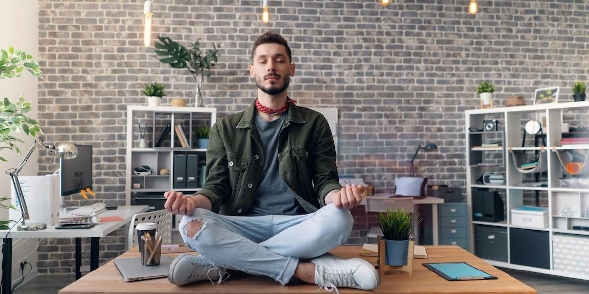 Den nya trenden är ett blanda startups med andlighet.