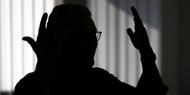 Allt fler flyr Englands nya skatter