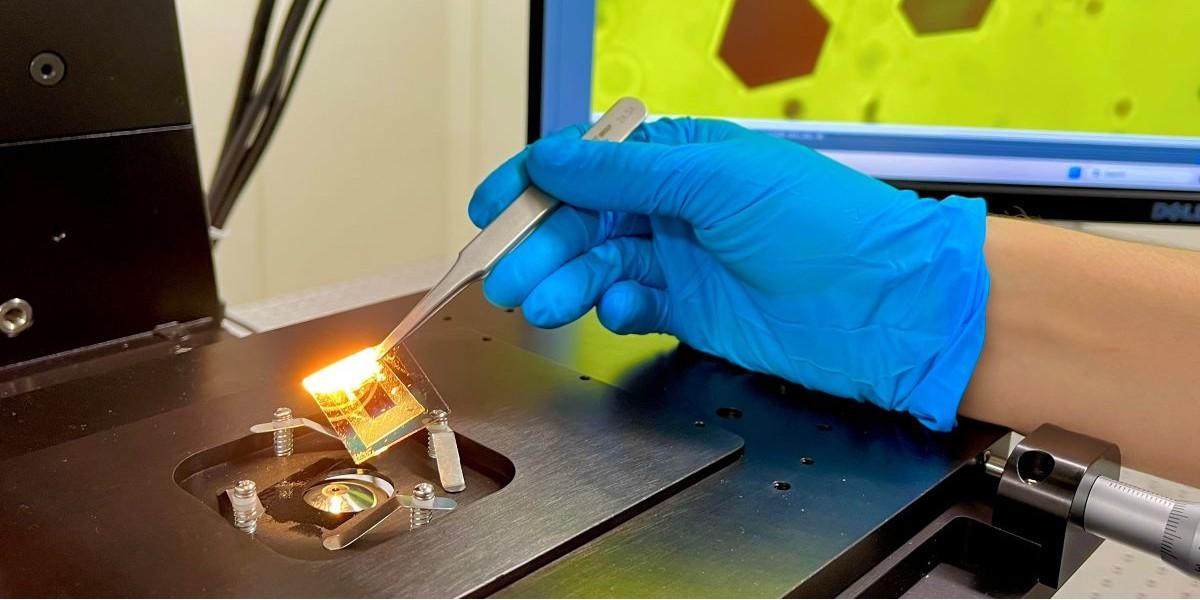 Innovationen förklarar galaxer och fixar sminket