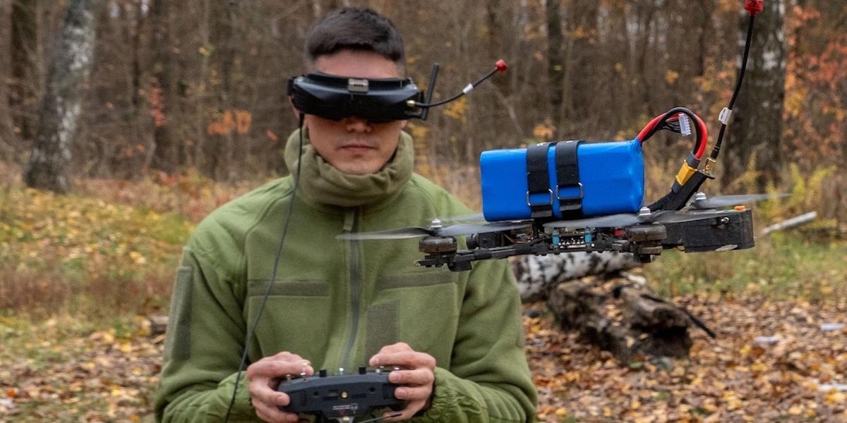 Tolvpunktsplanen är på gång men kriget i Ukraina ser ut att fortsätta ändå, ofta med hjälp av drönare som på bilden.