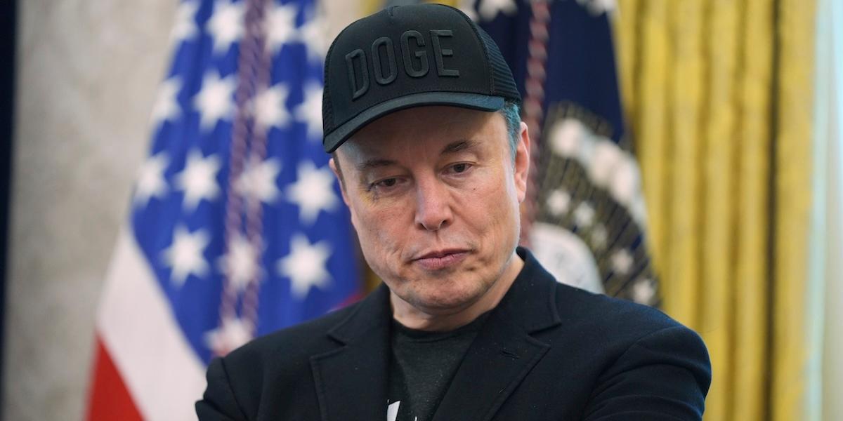 Tesla-vd:n Elon Musk nobben från Norges oljefond inför omröstningen om sitt nya ersättningspaket.