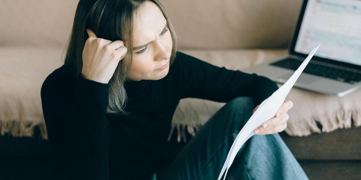 När människor försöker ta kontroll över sin ekonomi hamnar de ofta fel, menar experten