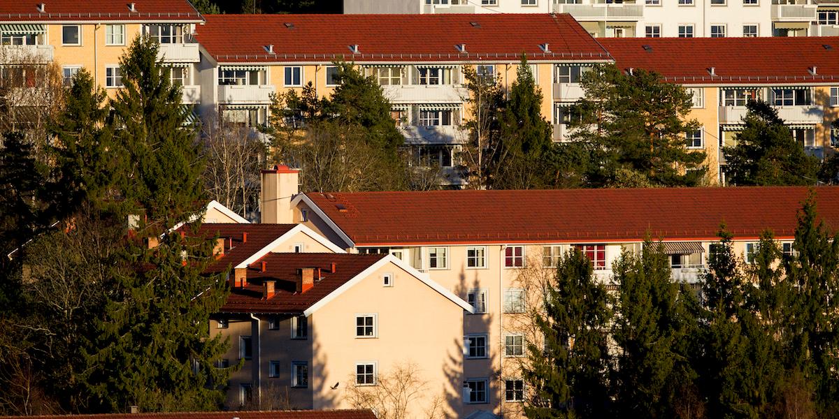 Prognosen är låga höjningar även 2026