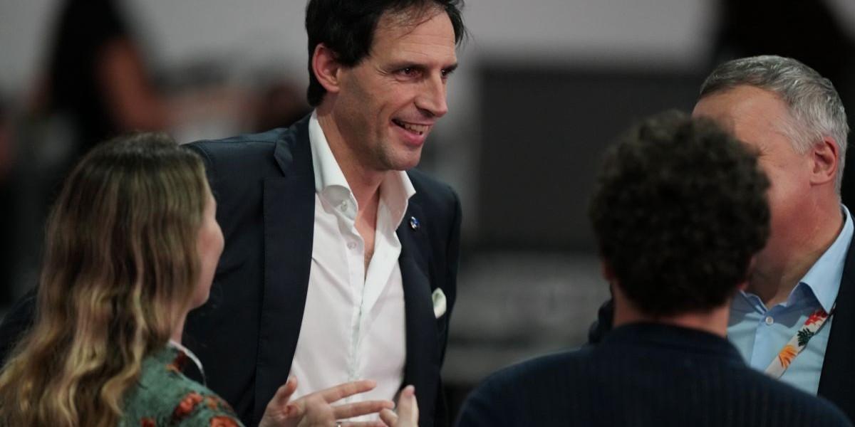 "Ingen backlash mot grönt", enligt EU:s klimatchef