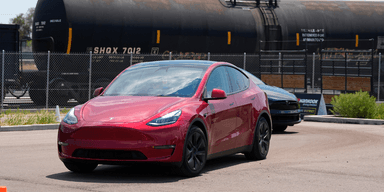 Nu kan du inte köpa FSD till din Tesla längre, osis. (Foto: David Zalubowski/AP/TT)