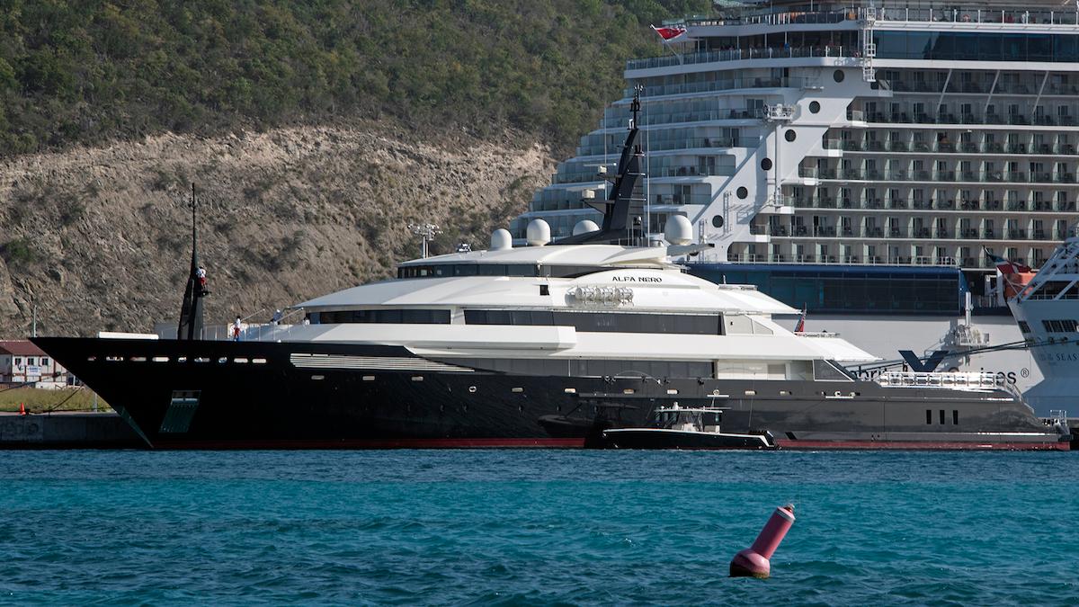 Superyacht på auktion – USA lyfter sanktionerna