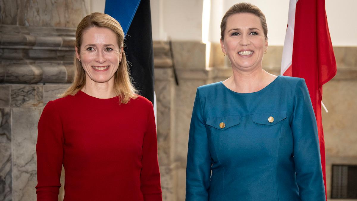 Estlands premiärminister Kaja Kallas, till vänster, och Danmarks statsminister Mette Frederiksen, till höger. Båda har föreslagits som kandidater till posten som generalsekreterare för Nato