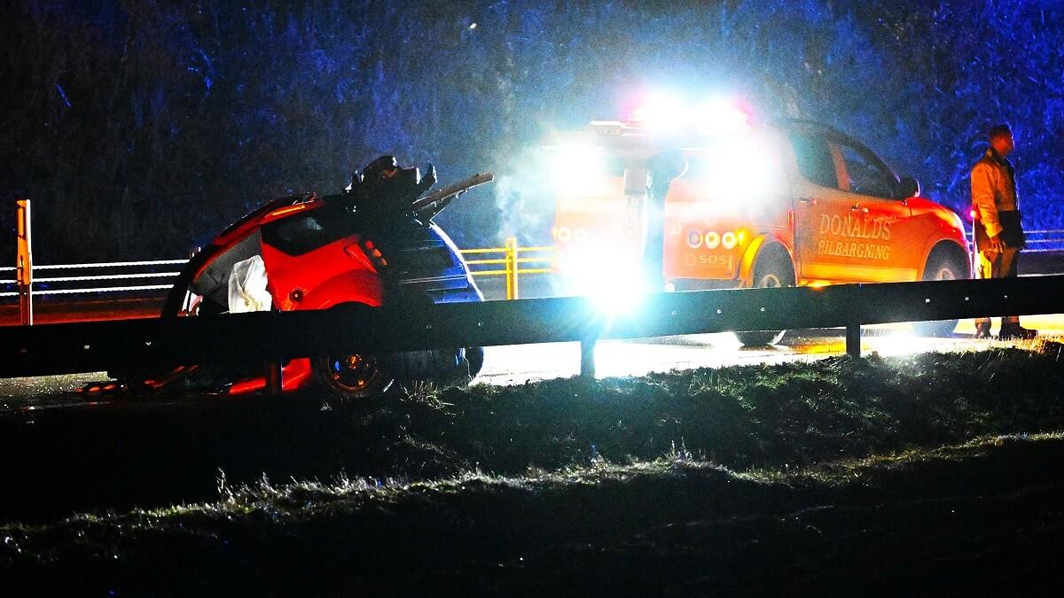 omslagsbild föreställandes mopedbil efter olycka