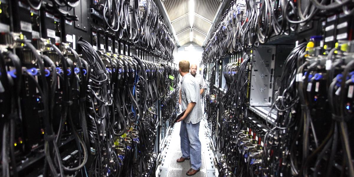 Världen behöver allt fler datacenter och Sverige släpar efter på området.
