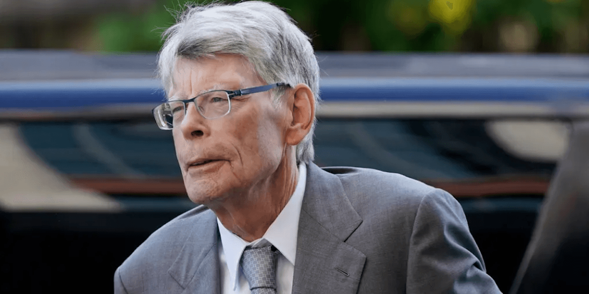 Skräckförfattaren Stephen King sågar Donald Trump på X.