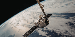 Historiskt genombrott: Hälsning från rymden